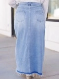 Split contrasting raw edge denim skirt